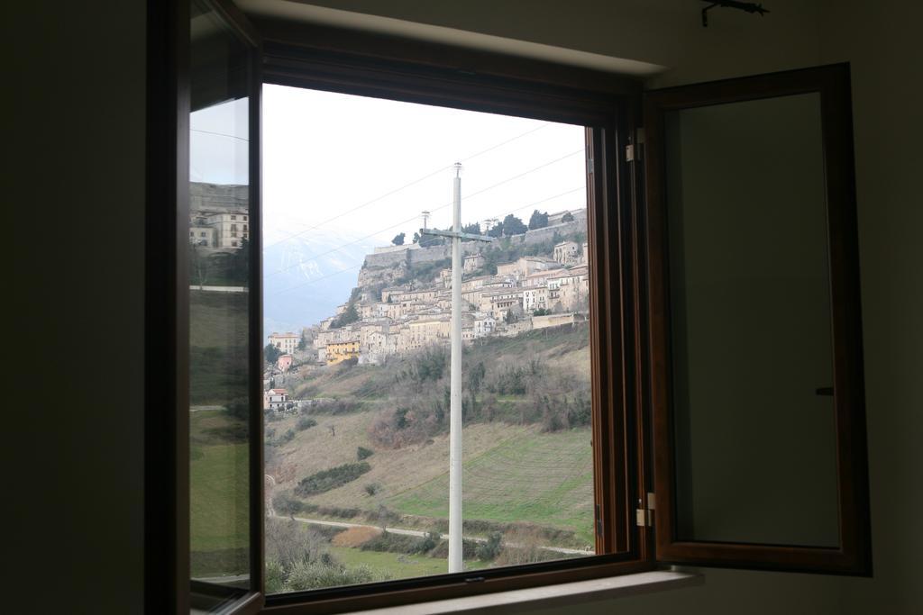 B&B La Collina Degli Ulivi Civitella Del Tronto Buitenkant foto