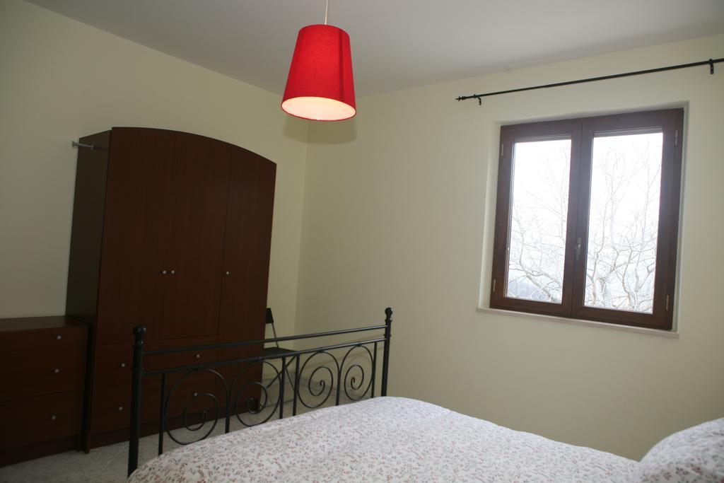 B&B La Collina Degli Ulivi Civitella Del Tronto Buitenkant foto