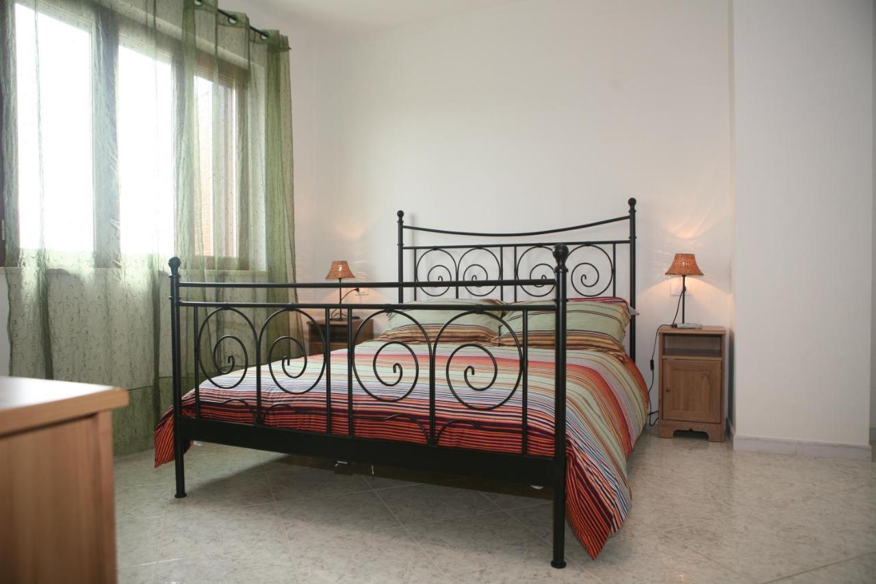 B&B La Collina Degli Ulivi Civitella Del Tronto Kamer foto